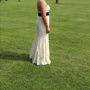 Beige Lace Prom dress